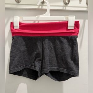 Aerie slim gym shorts with fold-down pink waistband, size s